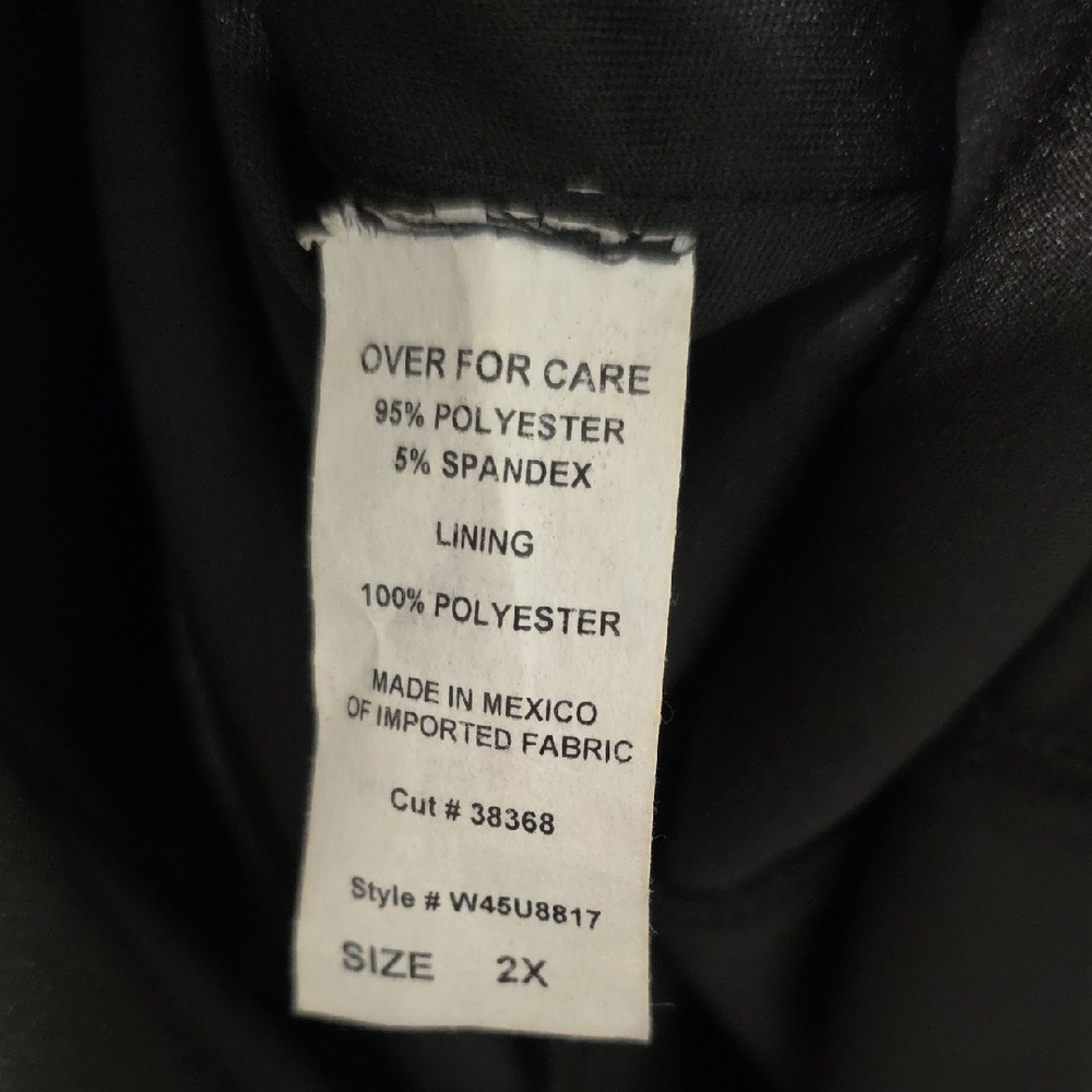 Windsor Black Off-Shoulder Strapless Gown - Picture 5 of 6